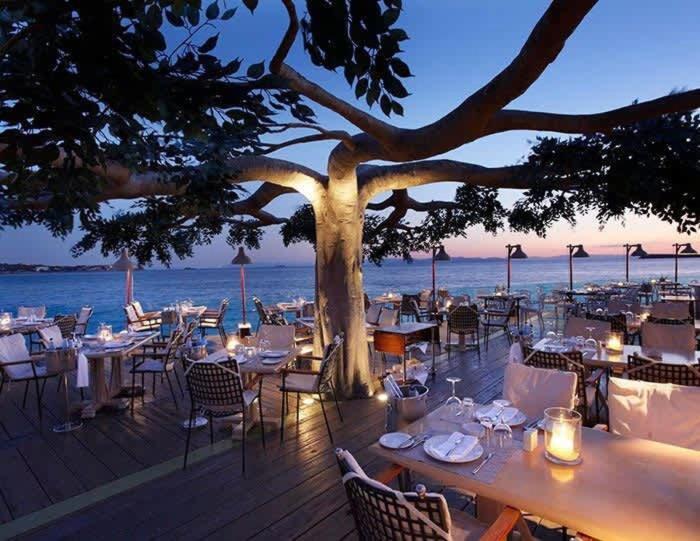 Family Apt With Garden Next To The Sea Атина Екстериор снимка